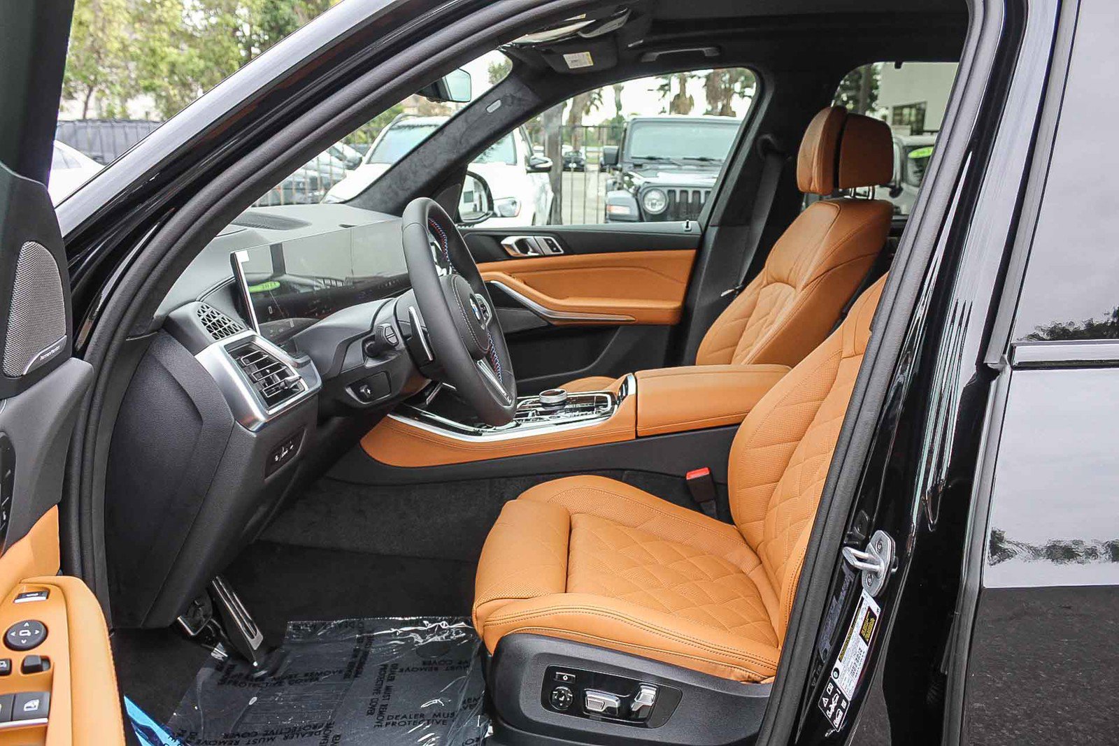 New 2026 BMW X5 M60i w/ Executive Package image 17