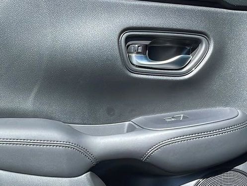 New 2026 Honda HR-V LX image 22