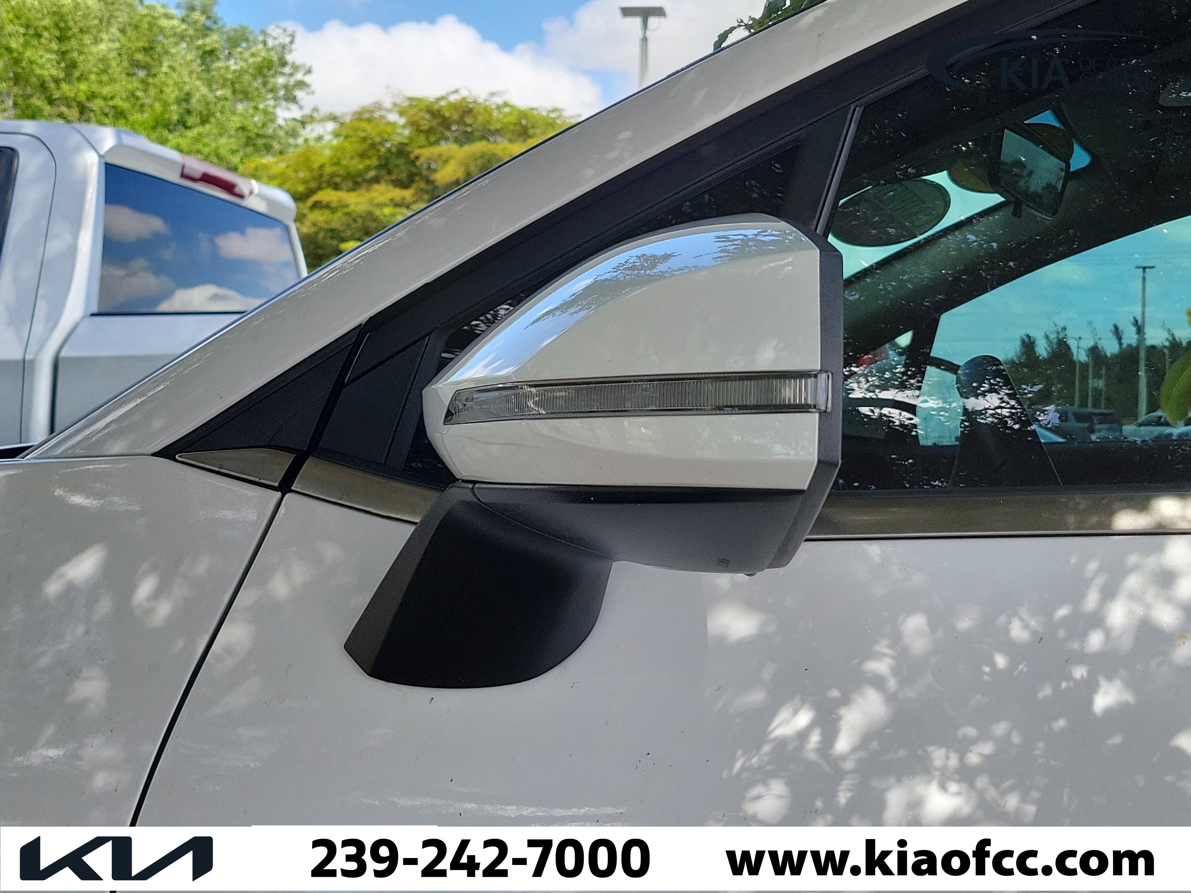 Certified 2024 Kia Sportage EX image 6