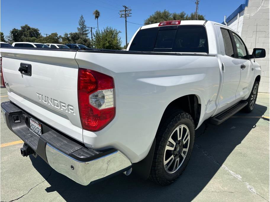 Used 2019 Toyota Tundra SR5 AWD/4WD image 6