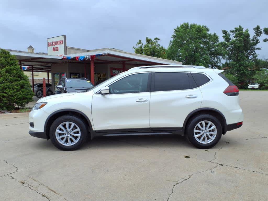 Used 2018 Nissan Rogue SV AWD/4WD image 2
