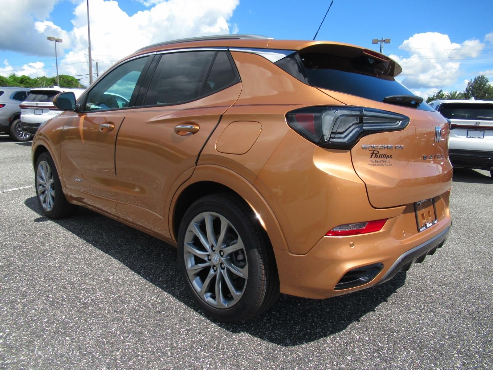 New 2026 Buick Encore GX Avenir w/ Avenir Technology Package FWD image 5