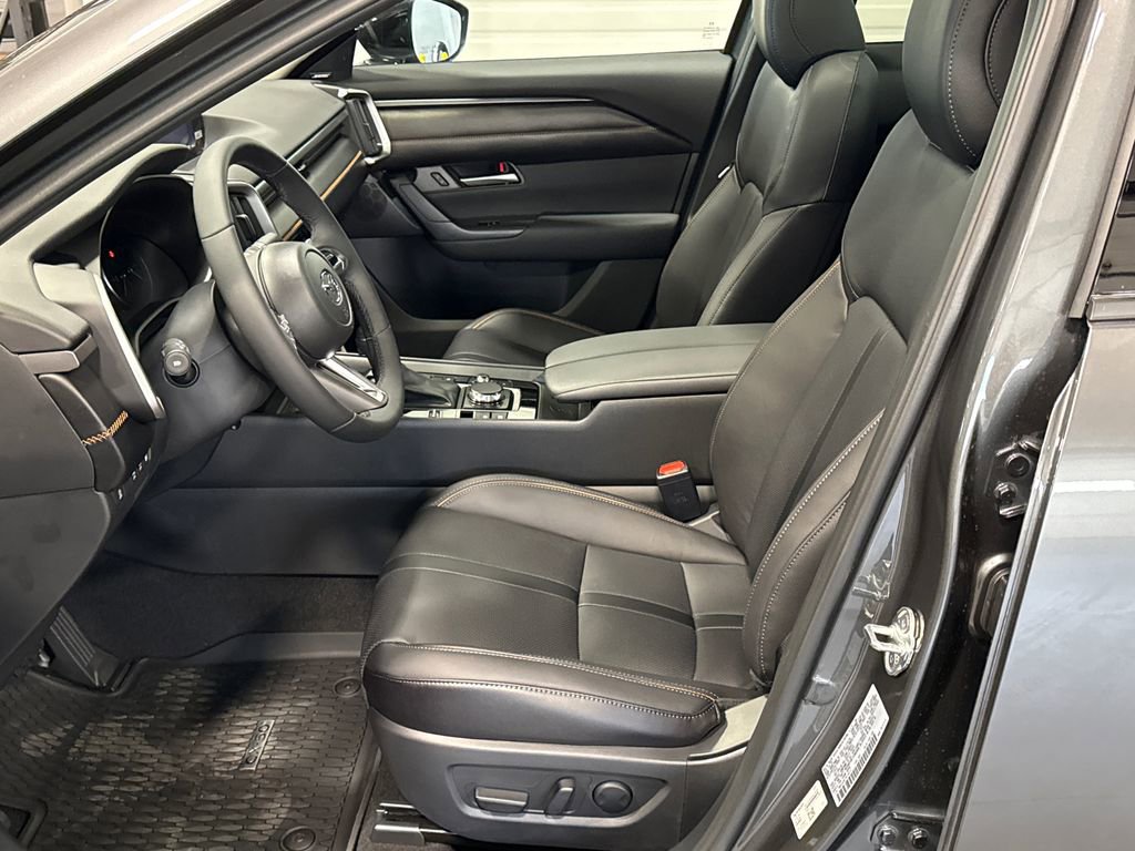New 2026 MAZDA CX-50 AWD 2.5 Hybrid w/ Weather Package image 4