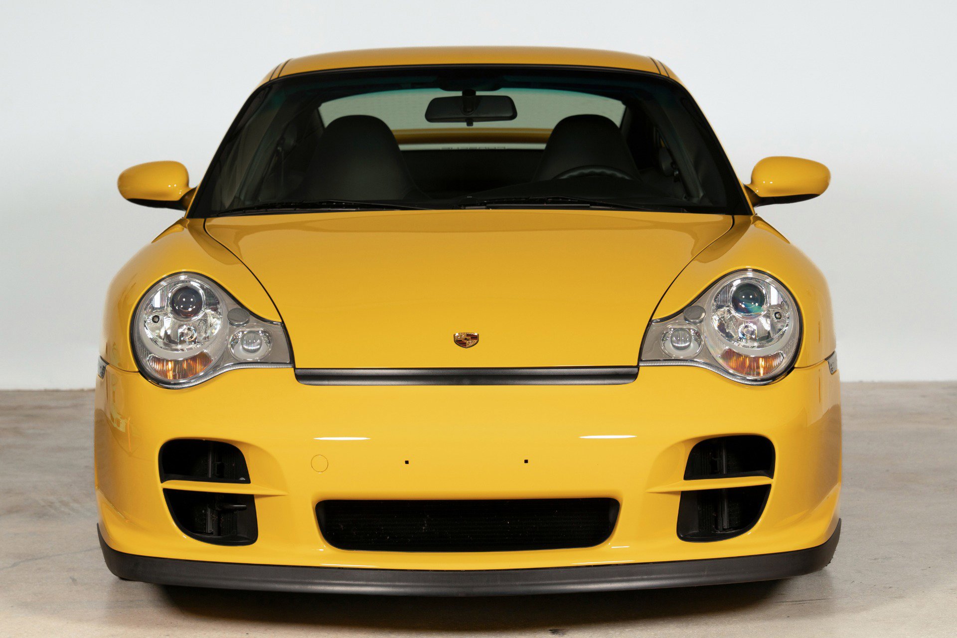 Used 2003 Porsche 911 GT2 RWD image 2