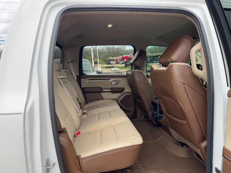 Used 2020 RAM 1500 Laramie AWD/4WD image 10
