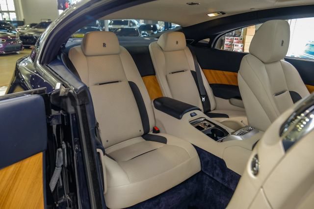 Used 2017 Rolls-Royce Wraith RWD image 56