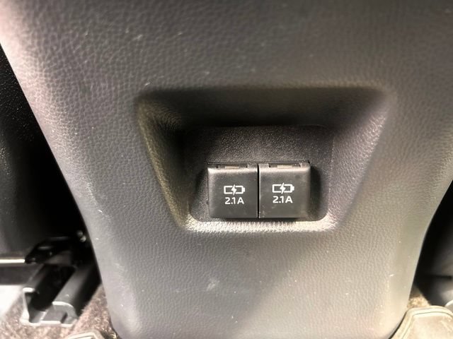 Used 2020 Toyota RAV4 XLE w/ All Weather Liner Package AWD/4WD image 29