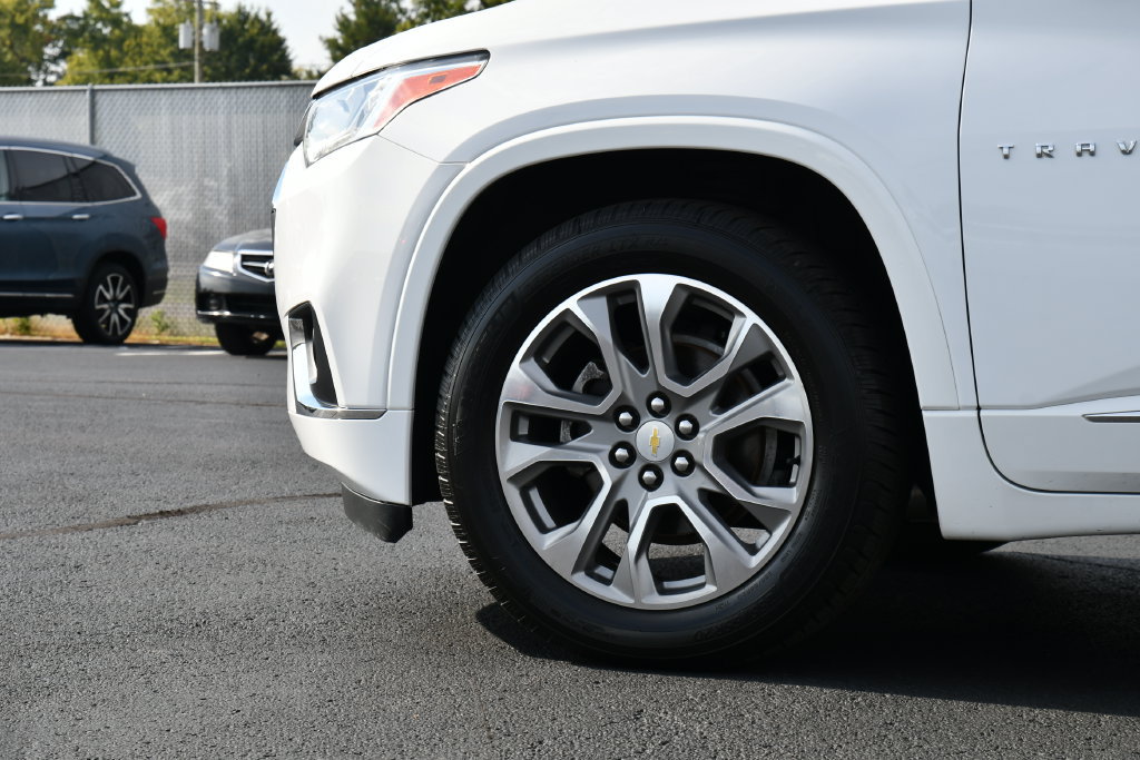 Used 2019 Chevrolet Traverse Premier AWD/4WD image 12