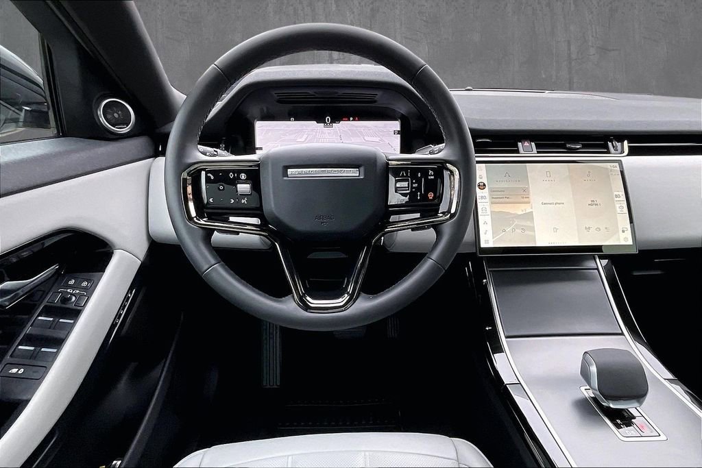 Certified 2026 Land Rover Range Rover Evoque S AWD/4WD image 8