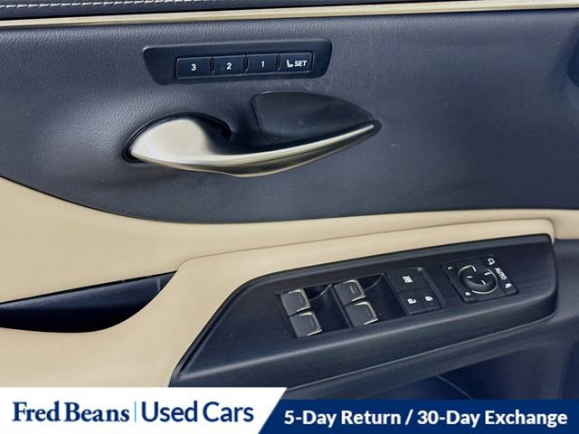 Used 2021 Lexus ES 350 w/ Premium Package image 19