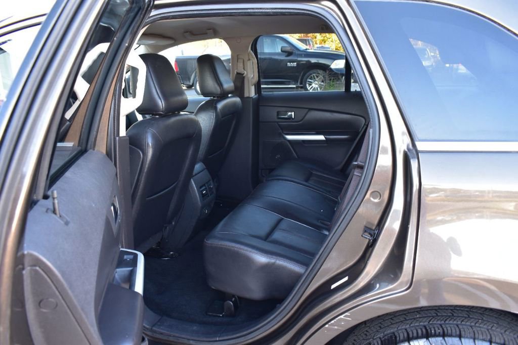 Used 2011 Ford Edge Limited AWD/4WD image 19