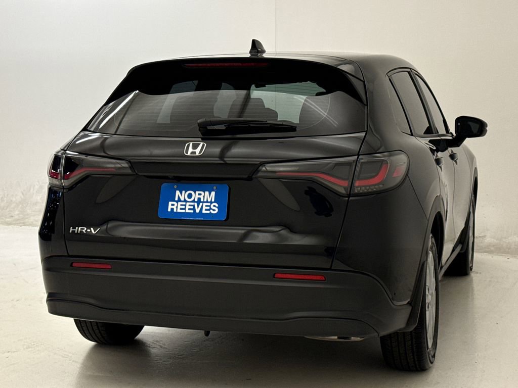 Certified 2025 Honda HR-V LX image 9
