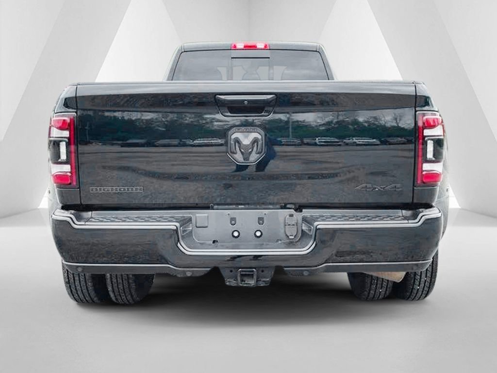 Used 2024 RAM 3500 Big Horn w/ Night Edition AWD/4WD image 6