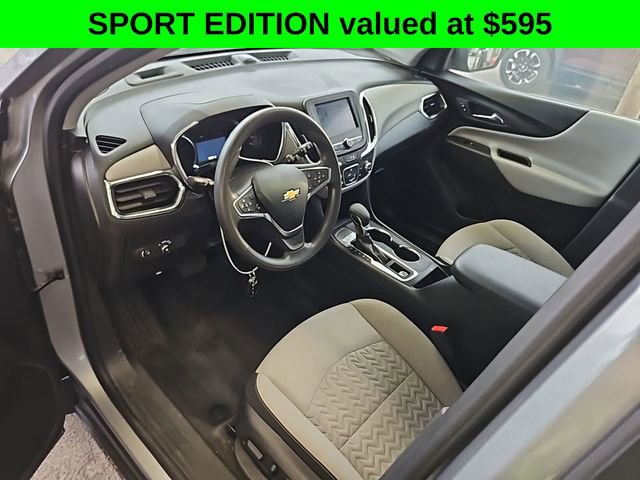 Used 2024 Chevrolet Equinox LS w/ LS Convenience Package image 4