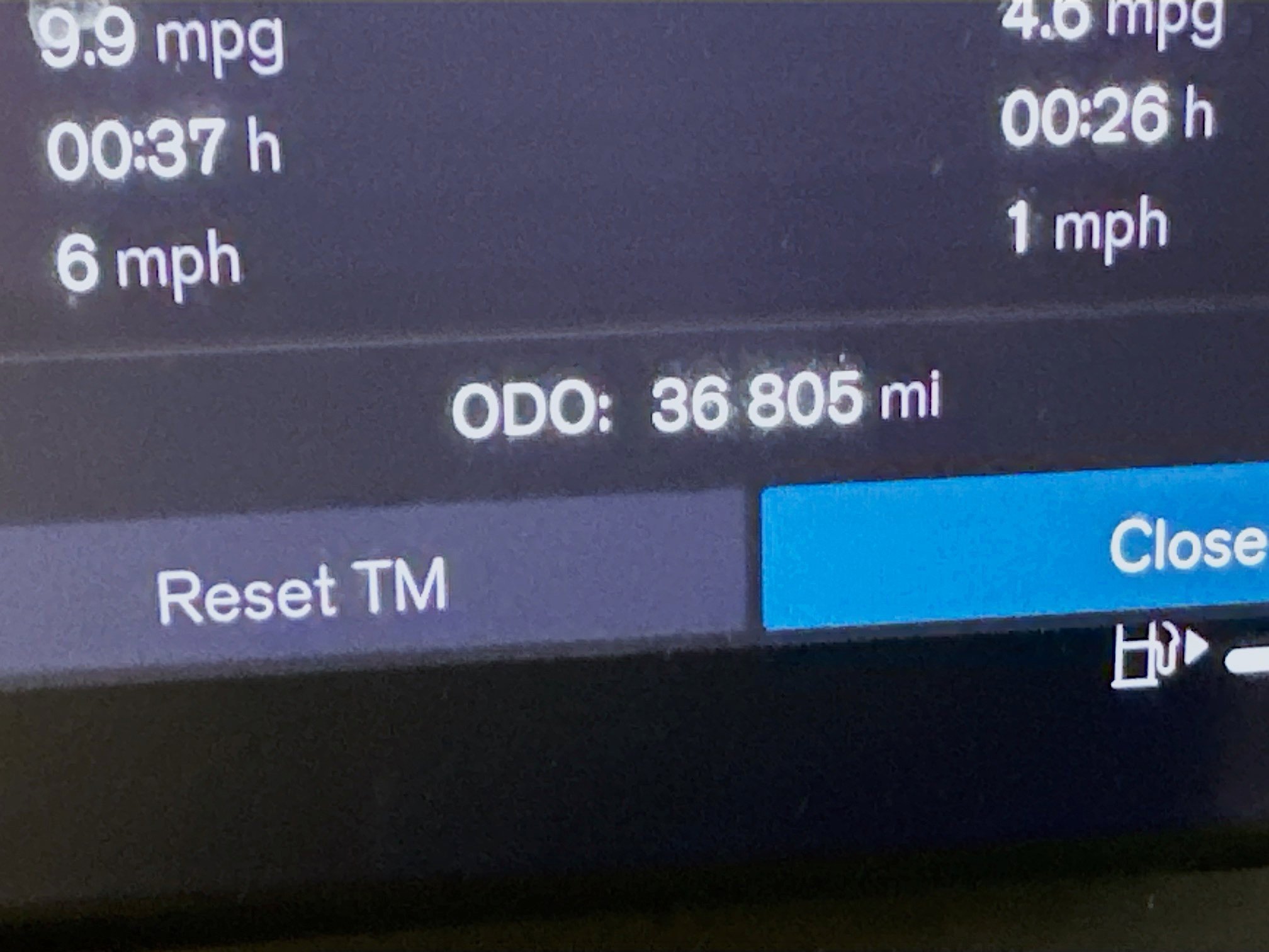 Used 2023 Volvo XC60 B5 Core image 19