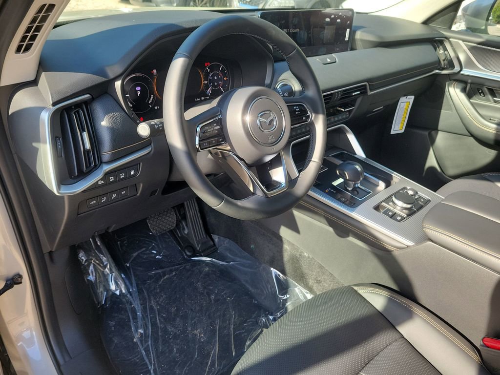 New 2026 MAZDA CX-90 Plug-In Hybrid w/ Preferred image 16