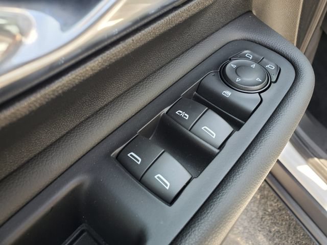 Certified 2023 GMC Terrain SLE FWD image 18