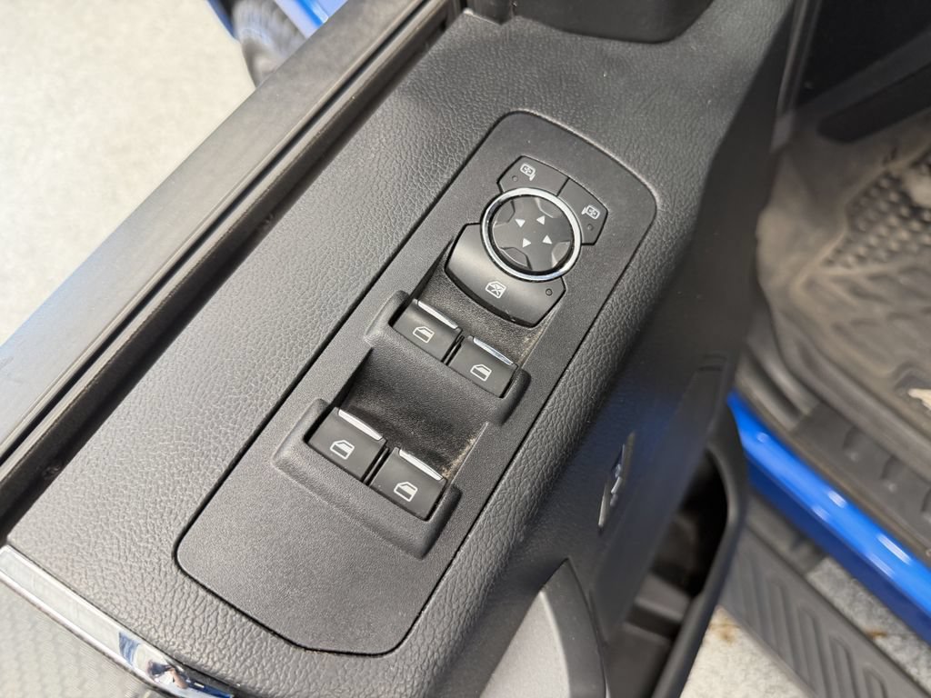 Used 2019 Ford F150 XLT w/ Equipment Group 302A Luxury AWD/4WD image 22