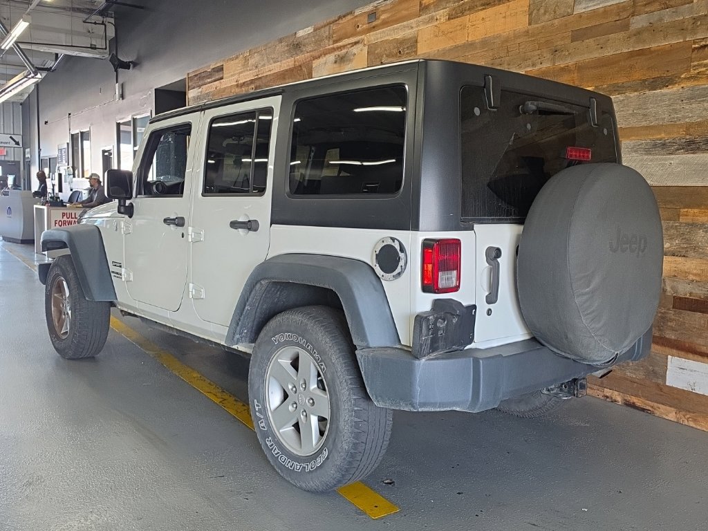 Used 2015 Jeep Wrangler Unlimited Sport w/ Quick Order Package 23S AWD/4WD image 3