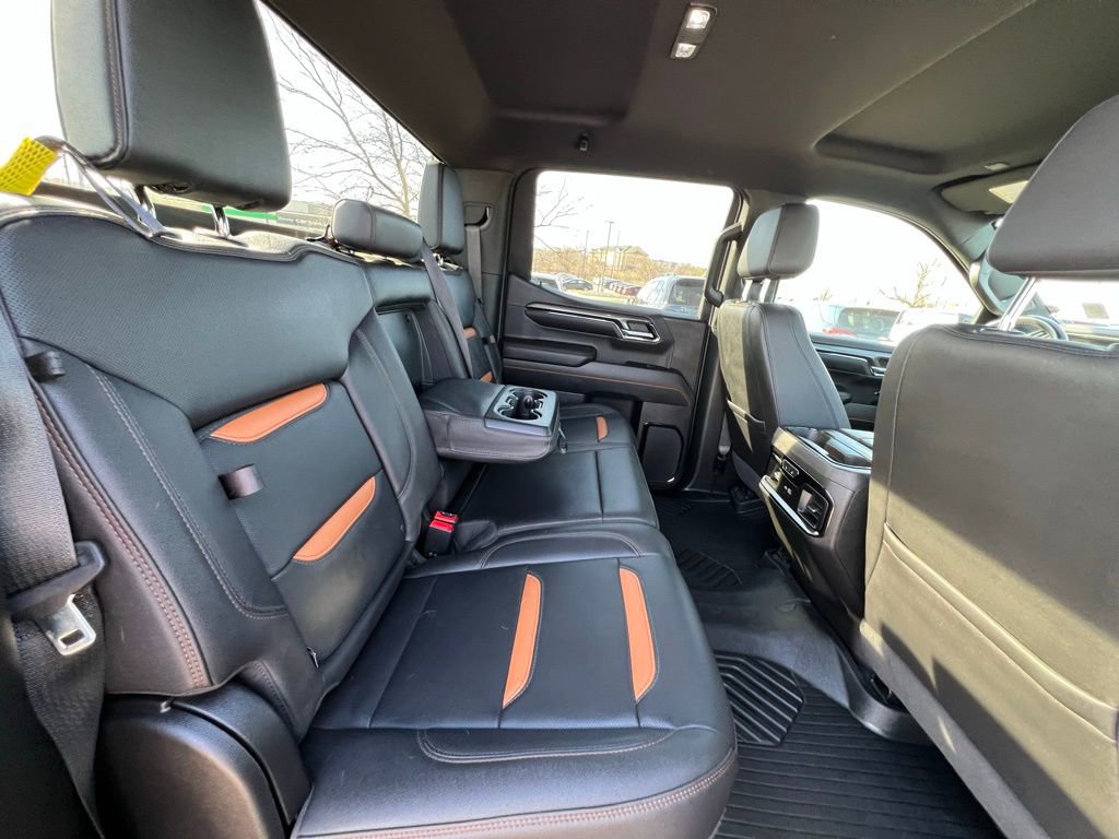 Used 2022 GMC Sierra 1500 AT4 image 30