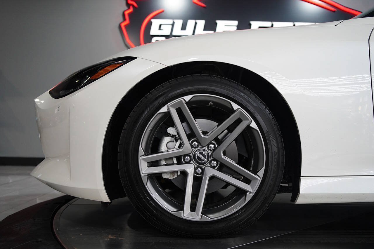 Used 2025 Nissan Z Sport w/ Floor Mat Package RWD image 24