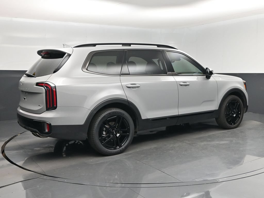 Certified 2024 Kia Telluride SX X-Line AWD/4WD image 3