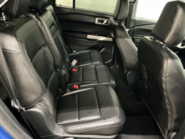 Used 2023 Ford Explorer XLT w/ Equipment Group 202A image 19