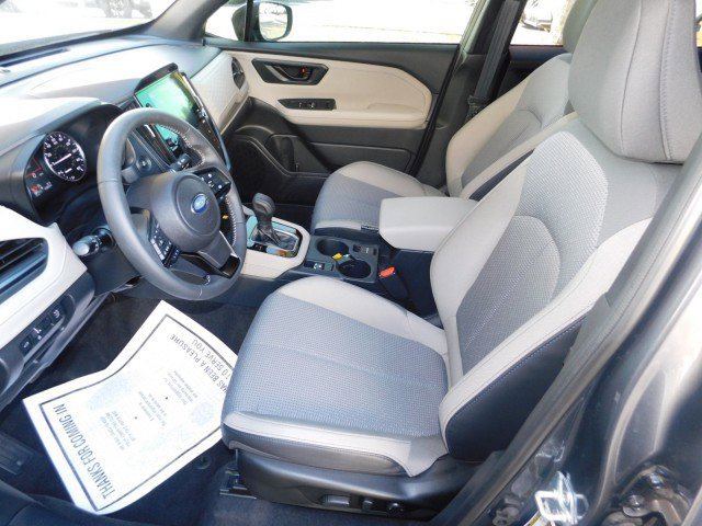 Used 2025 Subaru Forester Premium w/ Convenience Package #1 image 14