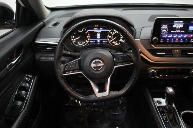 Used 2023 Nissan Altima 2.5 SR image 25