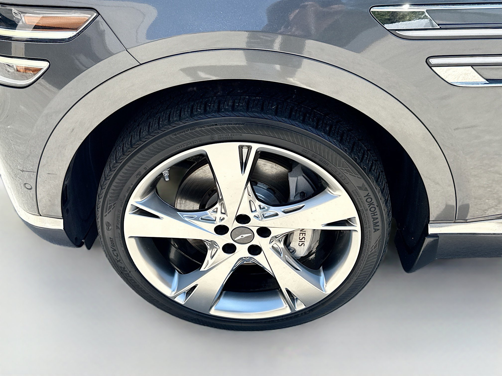 Used 2022 Genesis GV80 2.5T w/ Prestige Package 04 AWD/4WD image 34