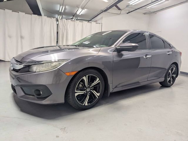 Used 2017 Honda Civic Touring image 5