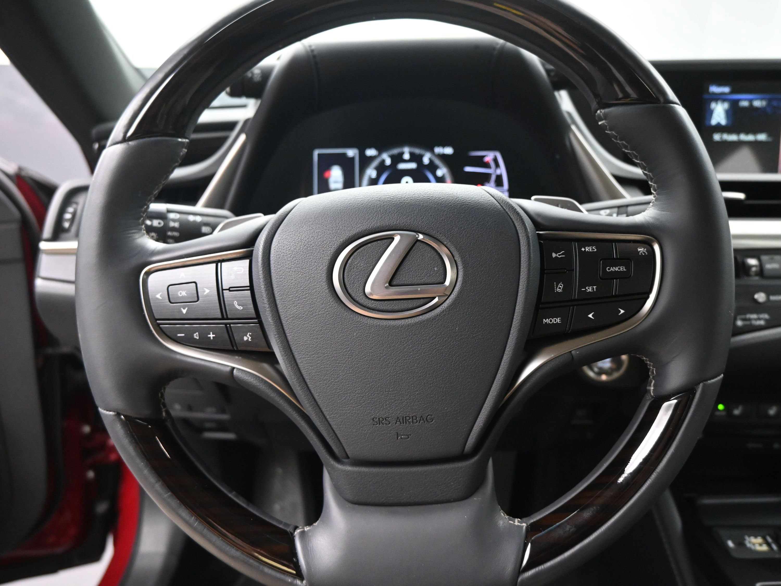 Used 2019 Lexus ES 350 image 11