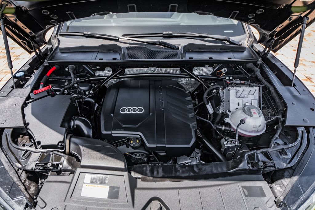 Used 2022 Audi Q5 2.0T Premium AWD/4WD image 47