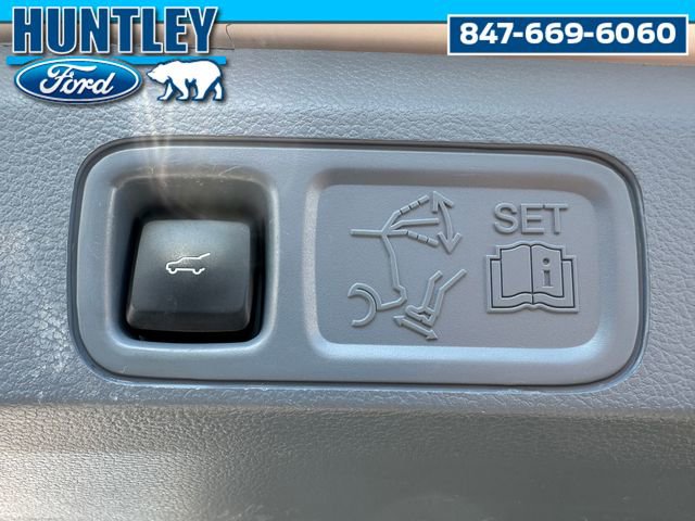 Used 2022 Lincoln Navigator Black Label image 16