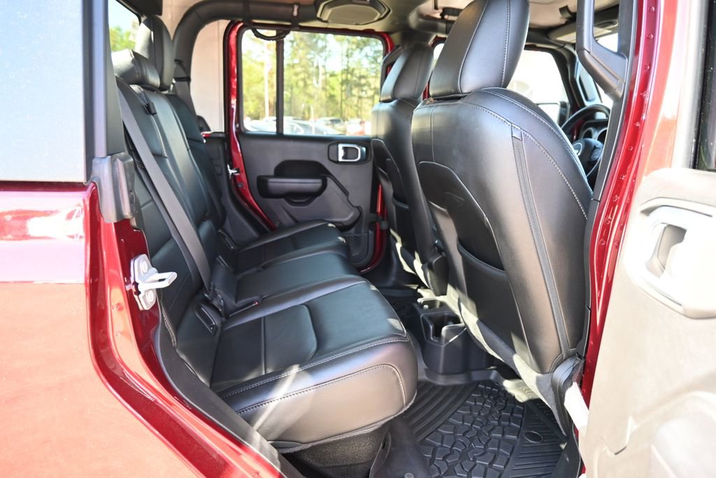 Used 2021 Jeep Gladiator Sport image 22