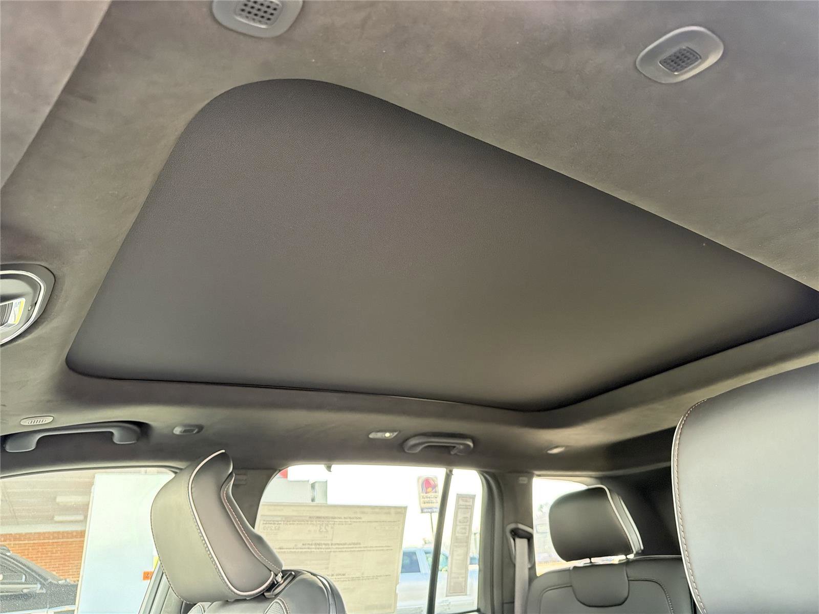 New 2026 Jeep Grand Cherokee Summit image 34