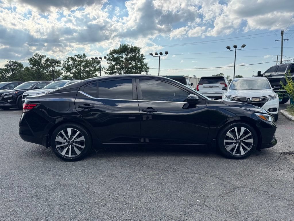 Used 2021 Nissan Sentra SV w/ SV Premium Package FWD image 8