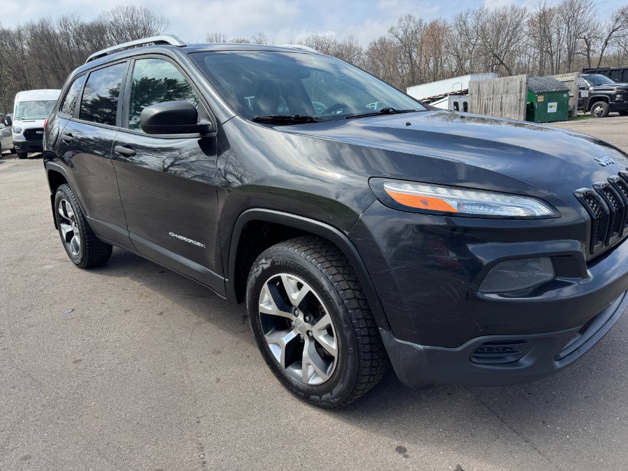 Used 2016 Jeep Cherokee Sport w/ Cold Weather Group AWD/4WD image 12