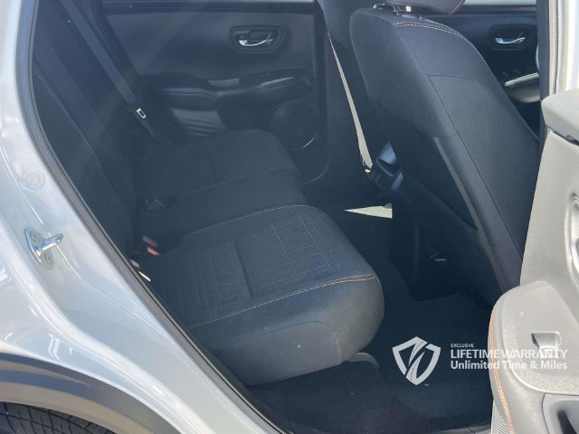 Used 2024 Honda HR-V Sport image 25
