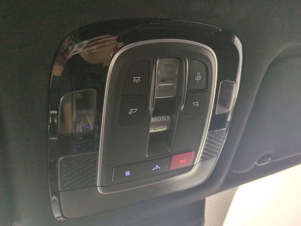 Used 2022 Hyundai Palisade Calligraphy FWD image 26