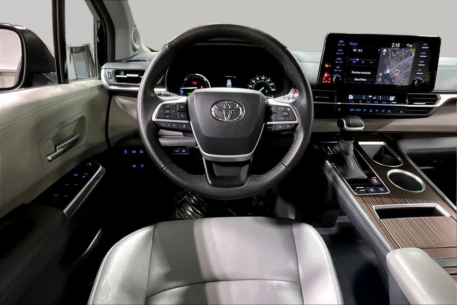 Certified 2023 Toyota Sienna XLE w/ XLE Plus Package AWD/4WD image 11