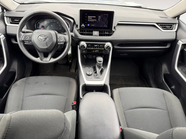 Used 2025 Toyota RAV4 LE image 13