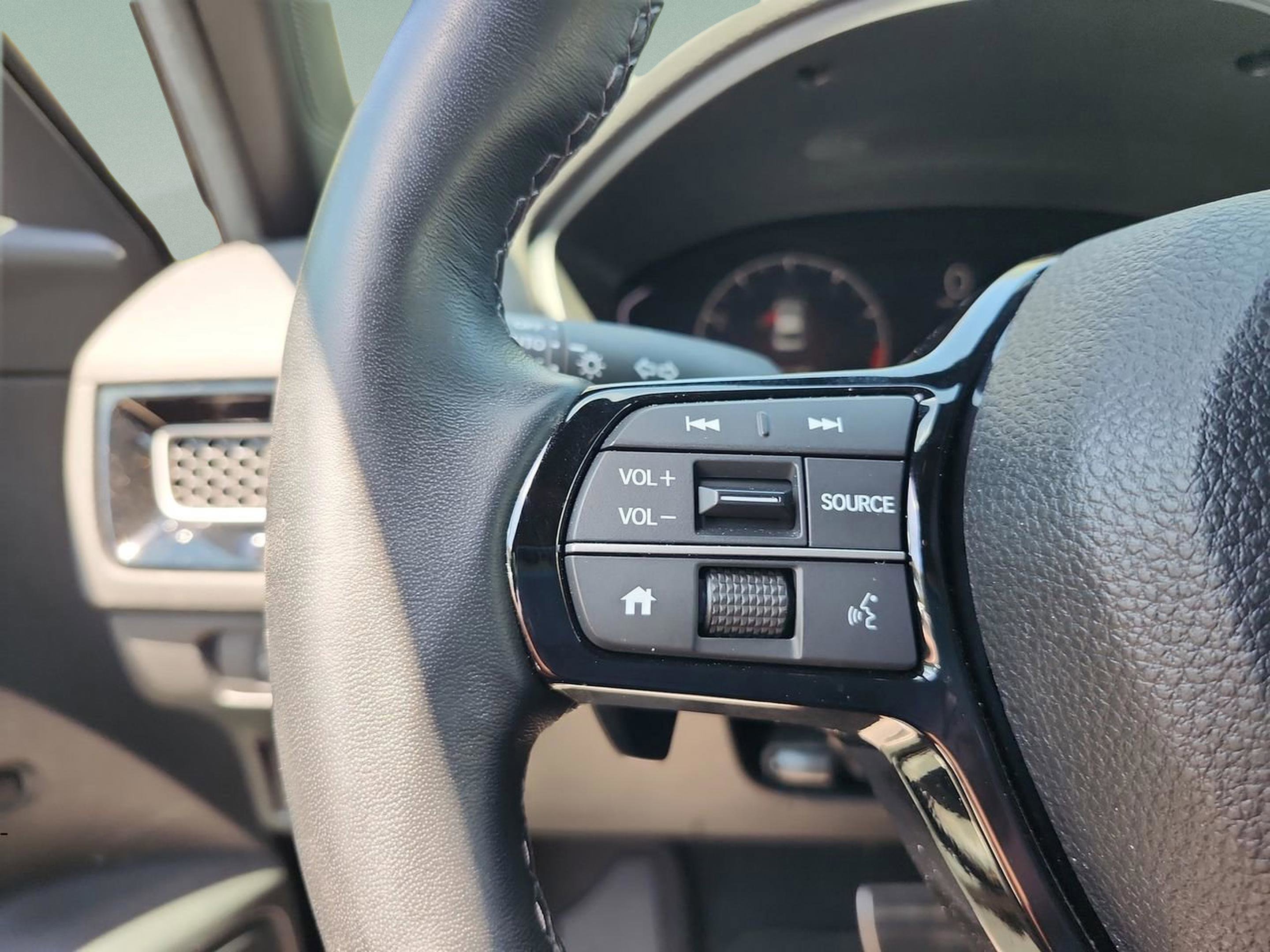 Used 2024 Honda Civic Sport image 13