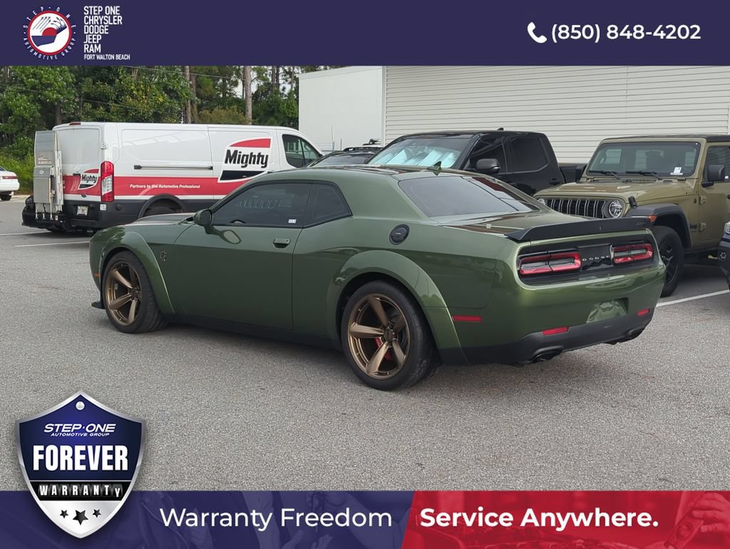 Used 2022 Dodge Challenger SRT Hellcat RWD image 4
