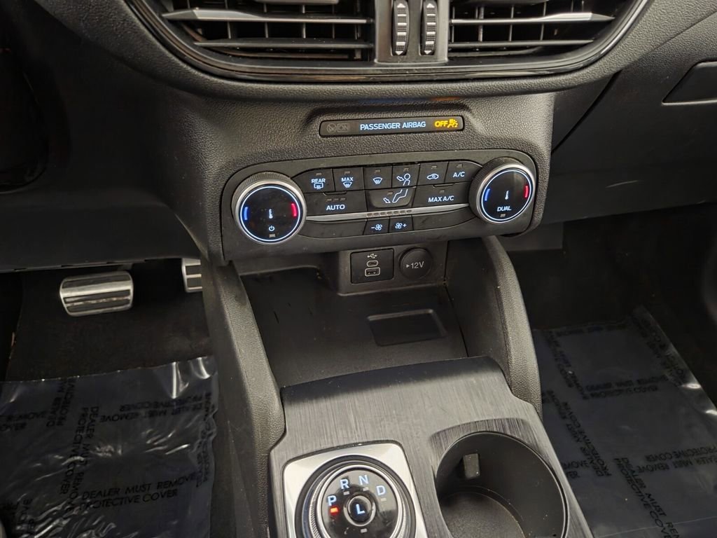Used 2024 Ford Escape ST-Line image 16