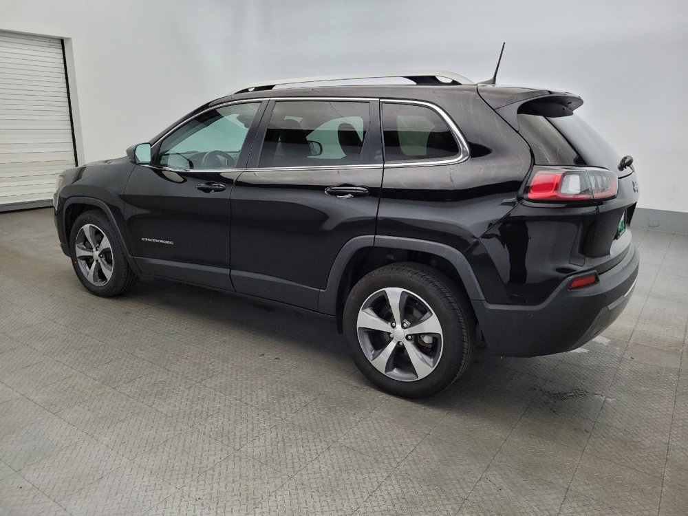 Used 2019 Jeep Cherokee Limited w/ Technology Group image 3