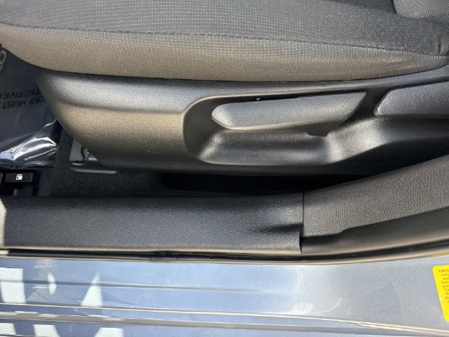 Used 2023 Toyota Corolla LE FWD image 12