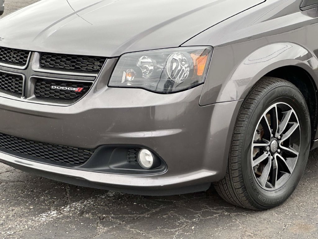 Used 2017 Dodge Grand Caravan GT FWD image 8