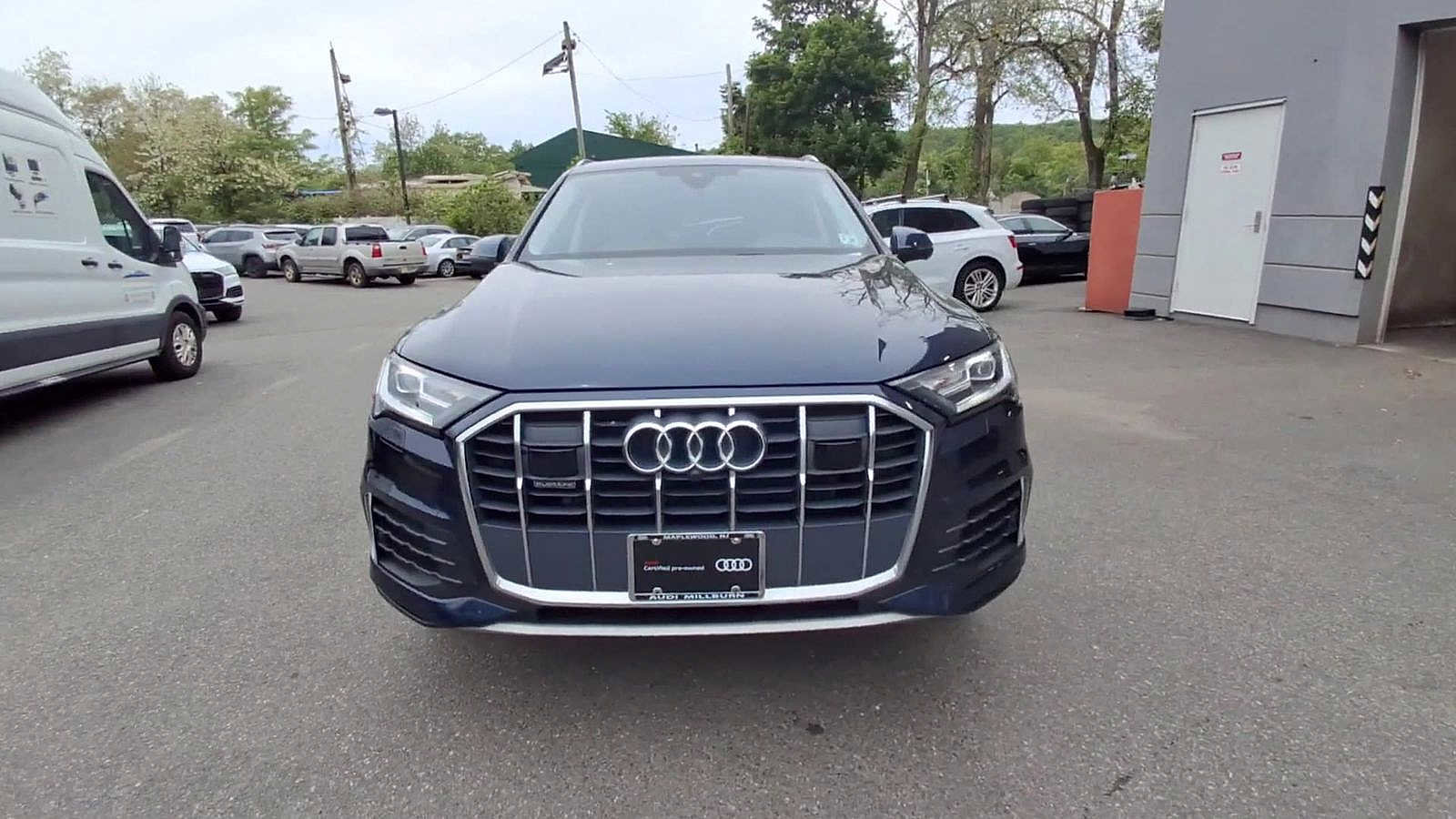 Certified 2023 Audi Q7 2.0T Premium w/ Convenience Package AWD/4WD image 3