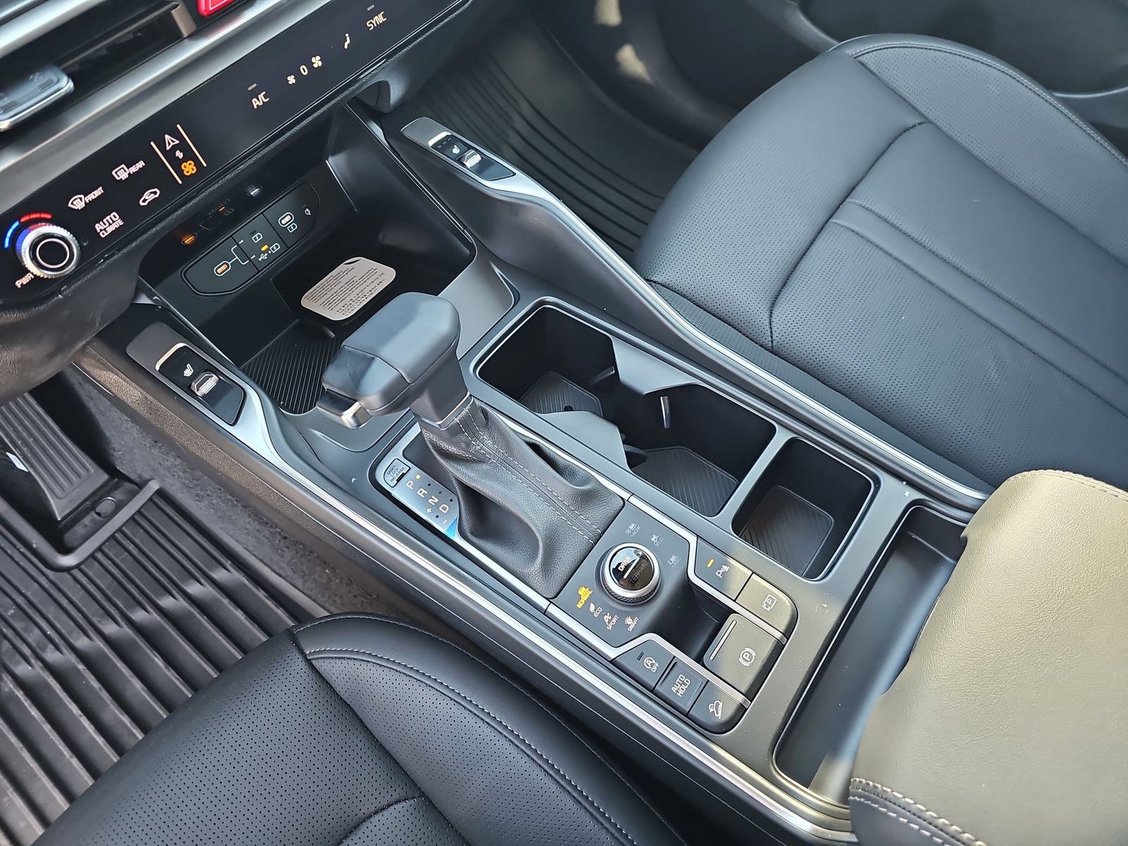 New 2026 Kia Sorento S AWD/4WD image 25